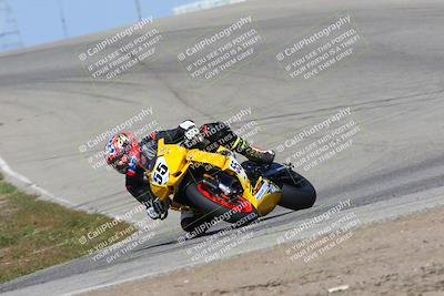 media/Mar-20-2022-AFM (Sun) [[c416bc4f31]]/Race 9/Race (Outside Grapevine)/